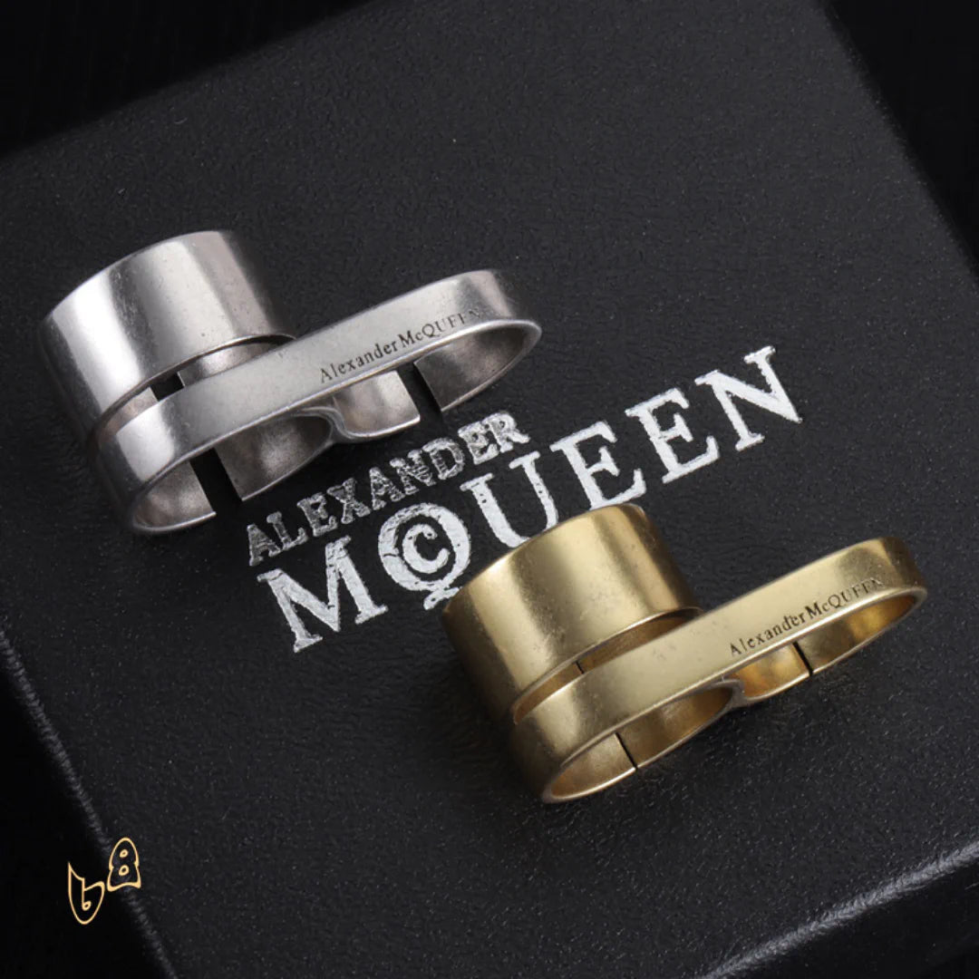 McQueen Double Logo-Engraved Antiqued Ring – MCQ0013