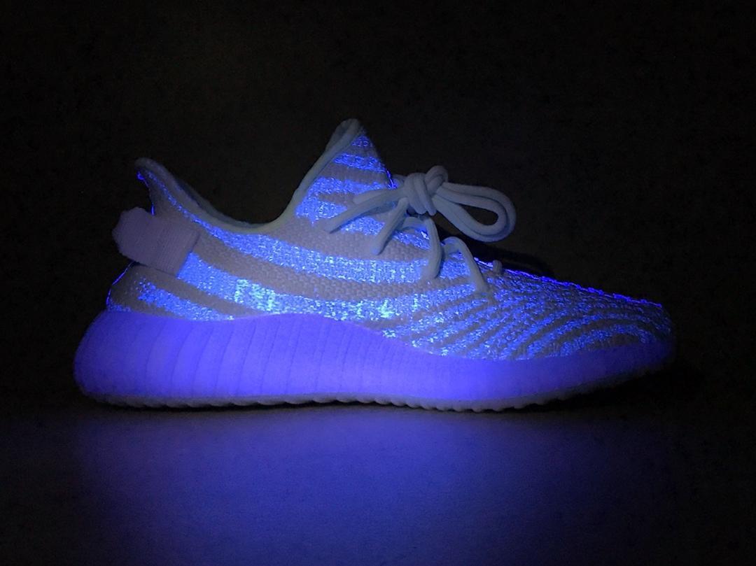 YzY Boost 350 V2 Cream/Triple White Shoes Sneakers – ad0000020