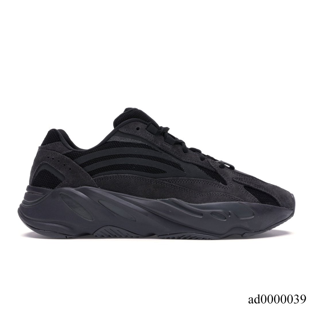 YzY Boost 700 V2 Vanta Shoes Sneakers – ad0000039
