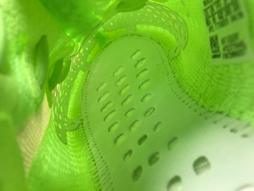 YzY Boost 350 V2 Glow Shoes Sneakers – ad0000021