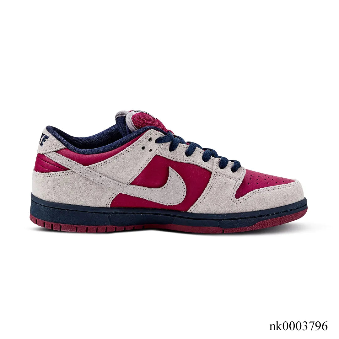 SB Dunk Low Pro True Berry Shoes Sneakers – nk0003796