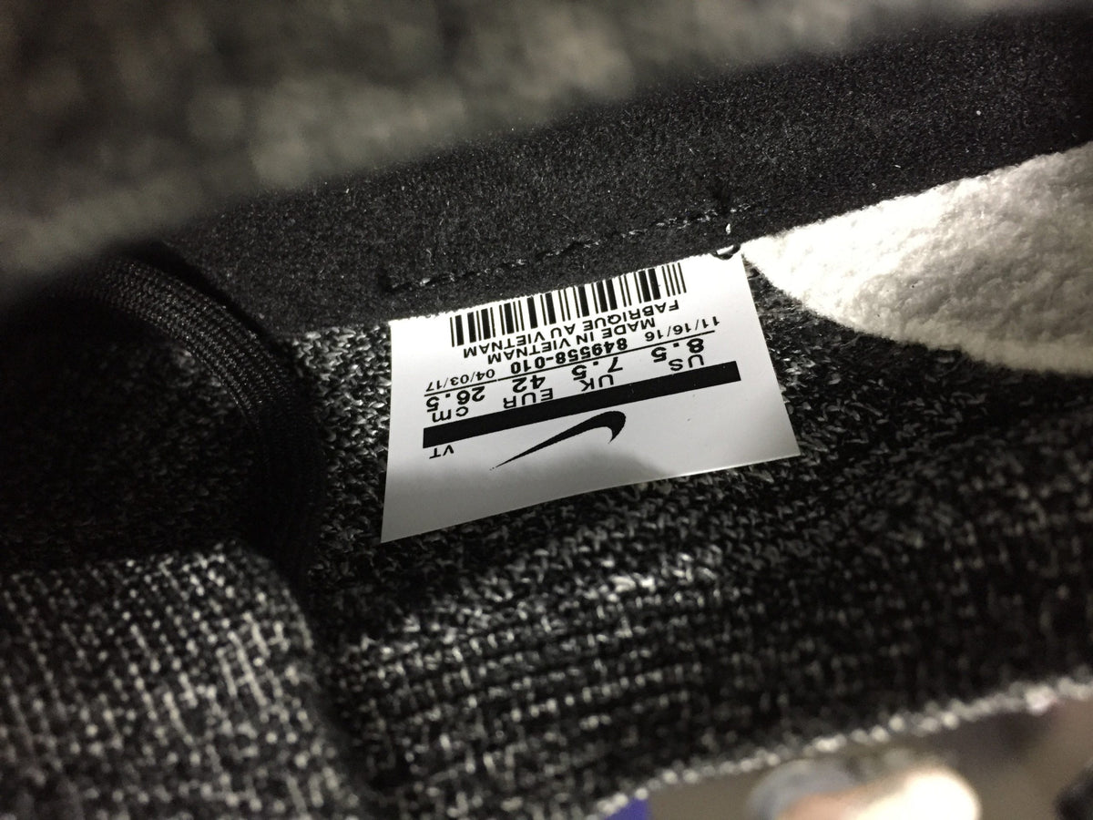 Air VaporMax Explorer Dark Shoes Sneakers – nk0000450