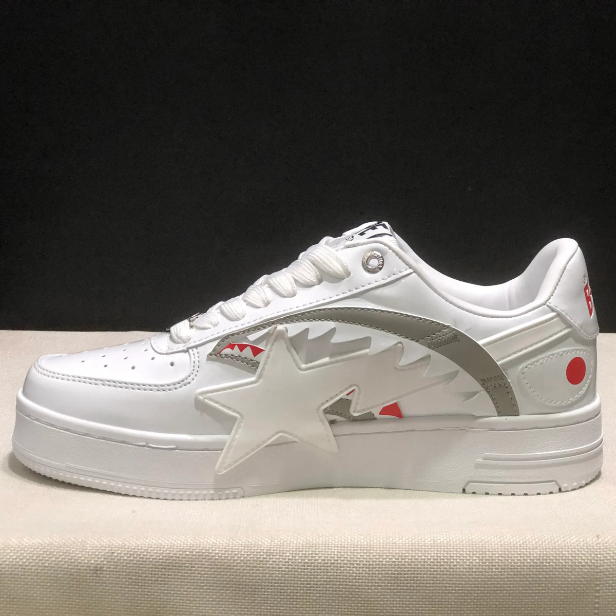 A Bathing Ape Bape Sta OS Shark White Shoes Sneakers - nk0005514 image 3