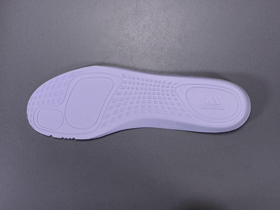 YzY Boost 700 Magnet Shoes Sneakers – ad0000032