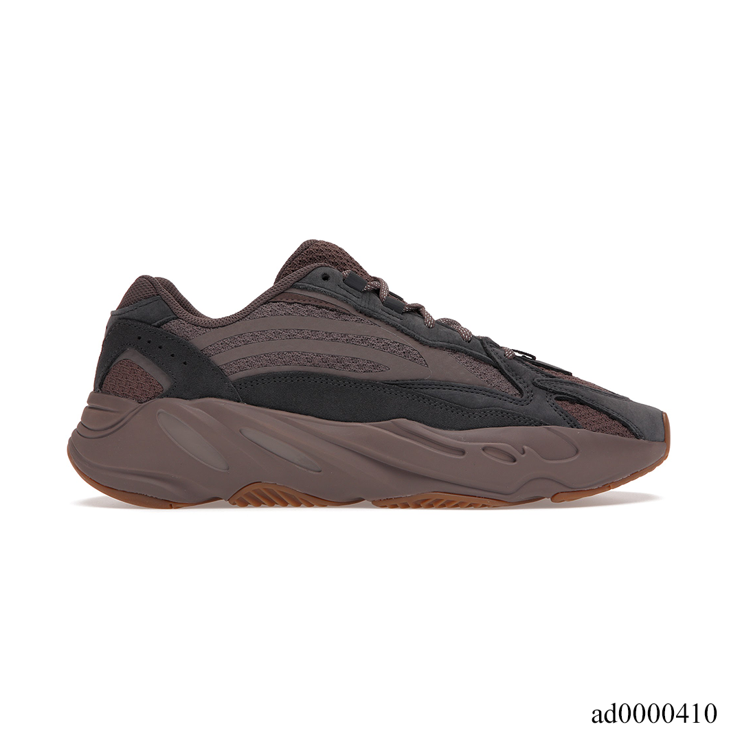 YzY Boost 700 V2 Mauve Shoes Sneakers – ad0000410