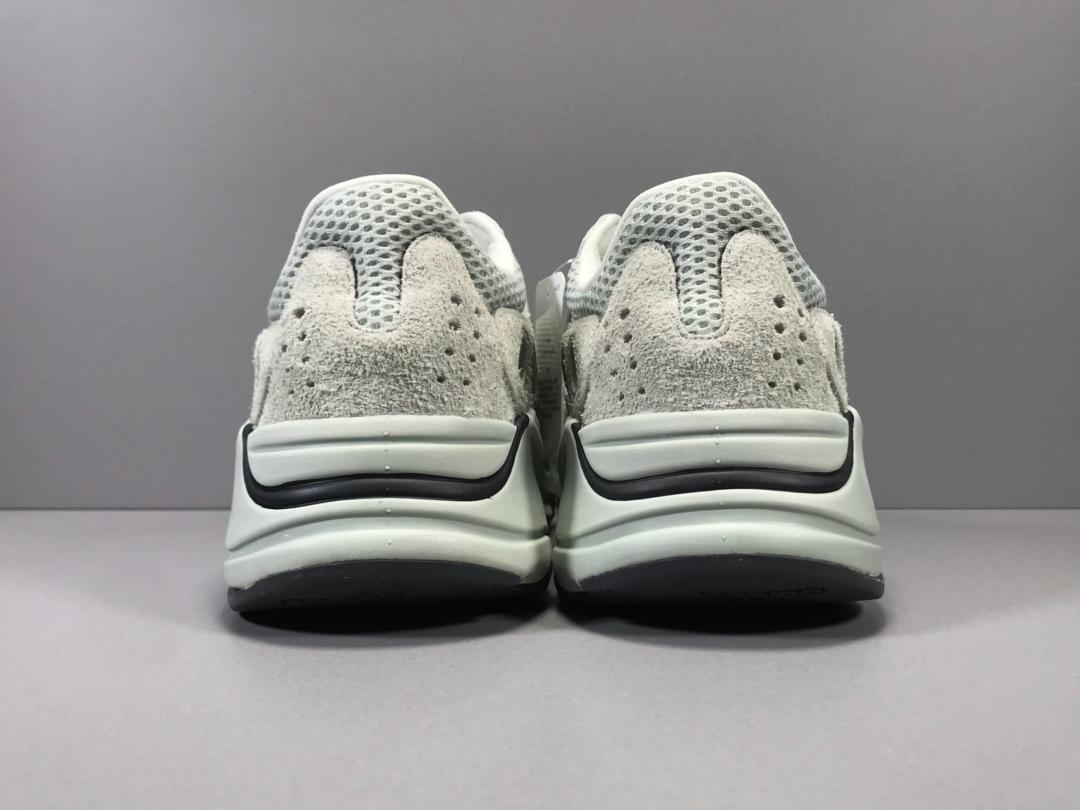 YzY Boost 700 Salt Shoes Sneakers – ad0000033