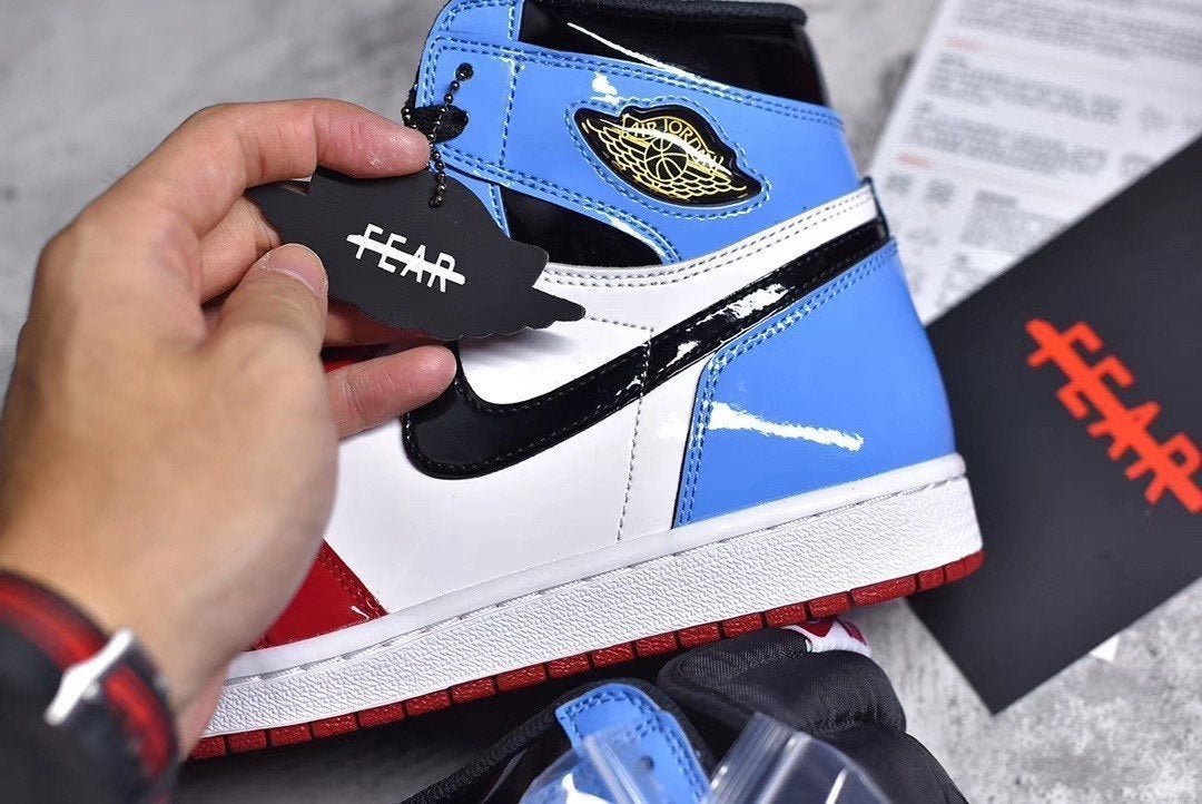 AJ 1 Retro High Fearless UNC Chicago Shoes Sneakers – nk0000058