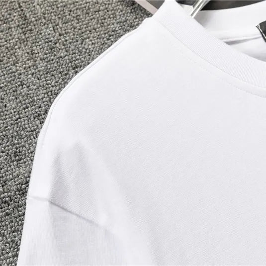 AM Logo-print Cotton T-shirt in White - 278 - ami0000278 image 11