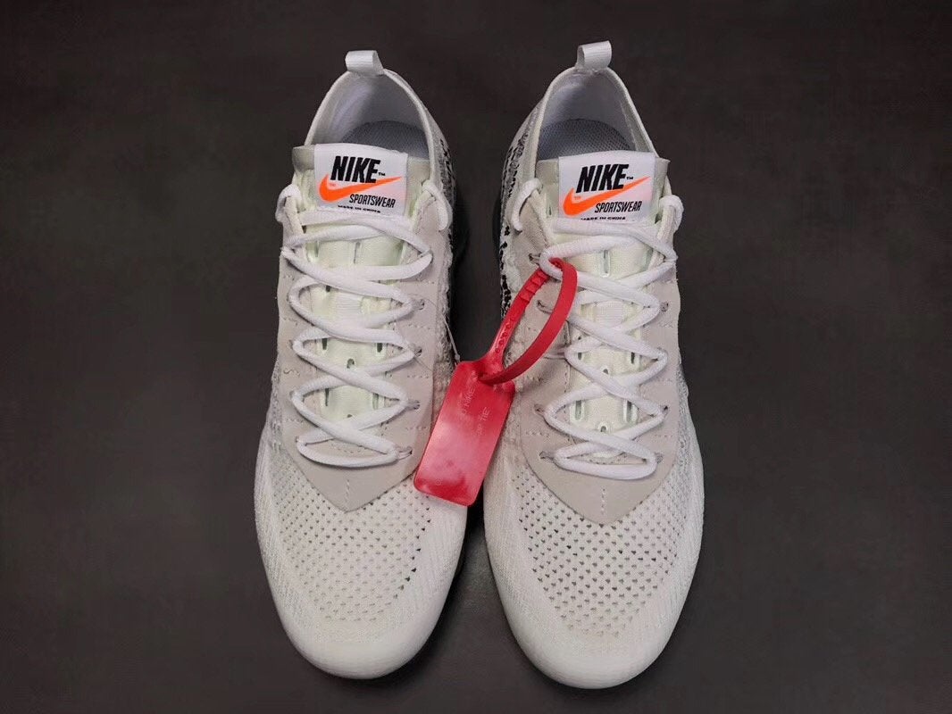 Air VaporMax OW 2018 Shoes Sneakers – nk0000037