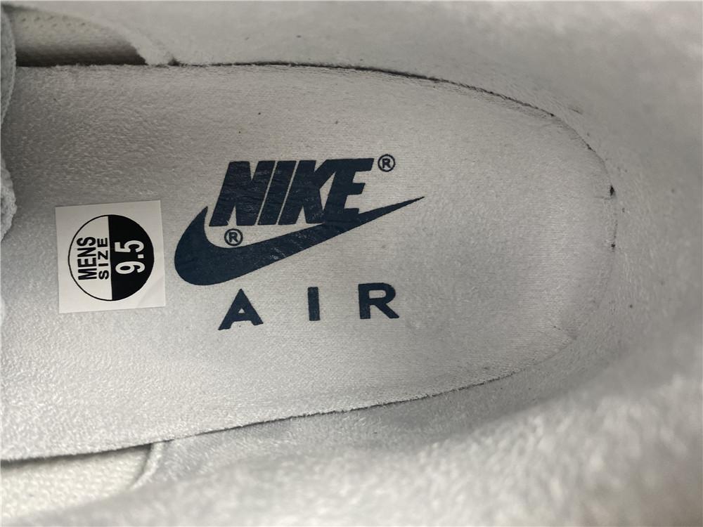 AM 1 London Shoes Sneakers – nk0001384