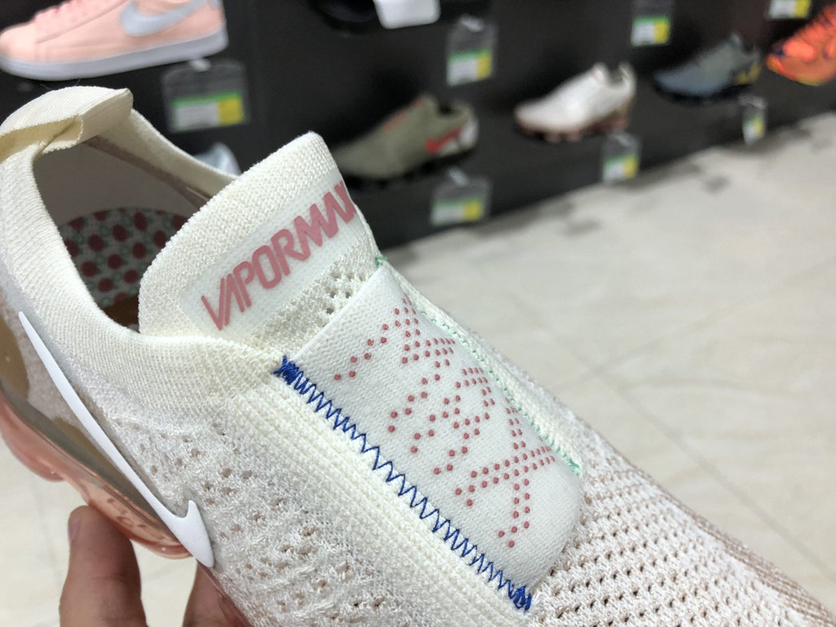 Air VaporMax Moc 2 Sail Wheat Shoes Sneakers – nk0000465