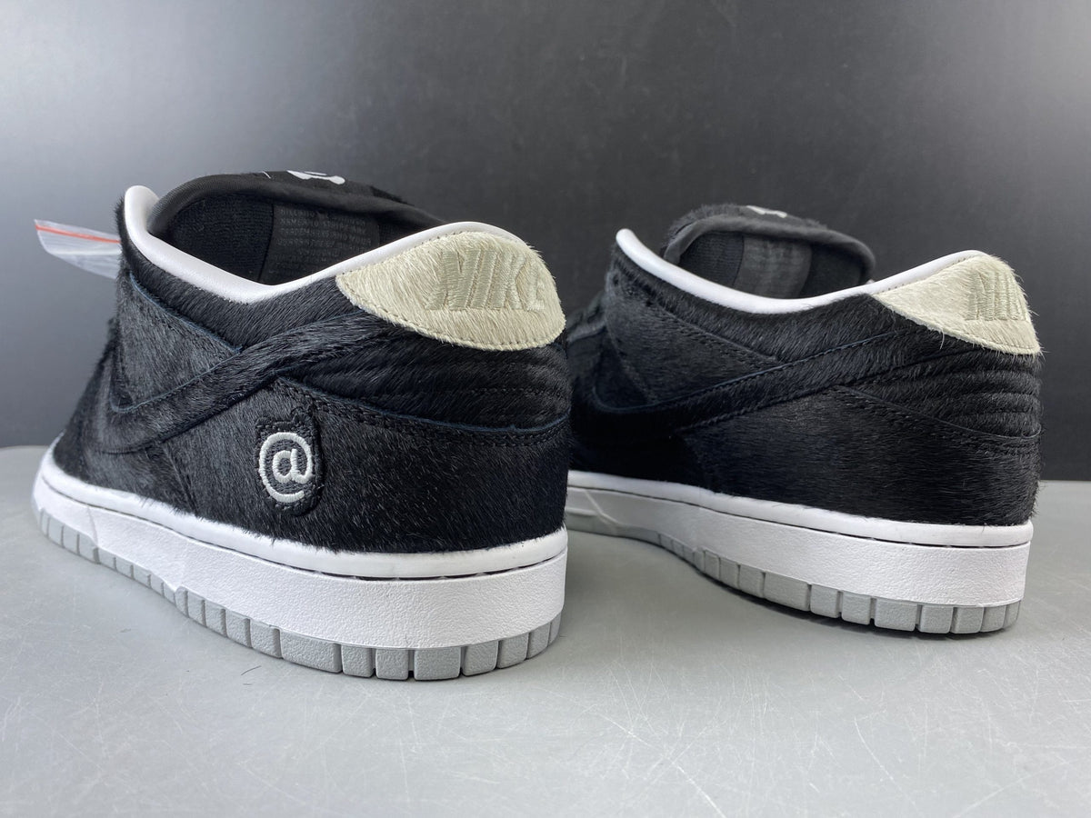 SB Dunk Low Medicom Toy (2020) Shoes Sneakers – nk0001310