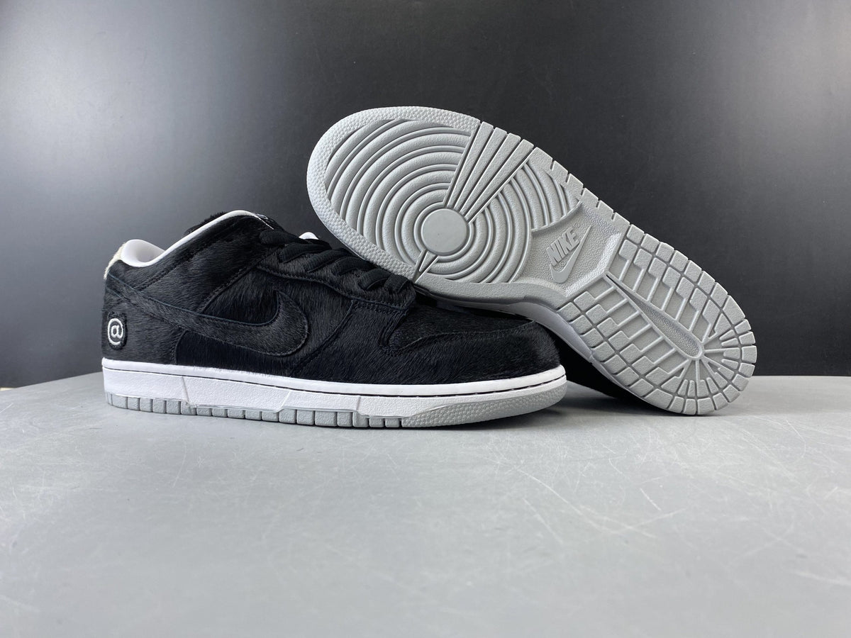 SB Dunk Low Medicom Toy (2020) Shoes Sneakers – nk0001310