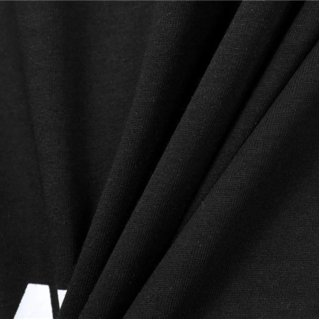 BUR Horseferry T-Shirt in Black - 391 - bbr0000391 image 12