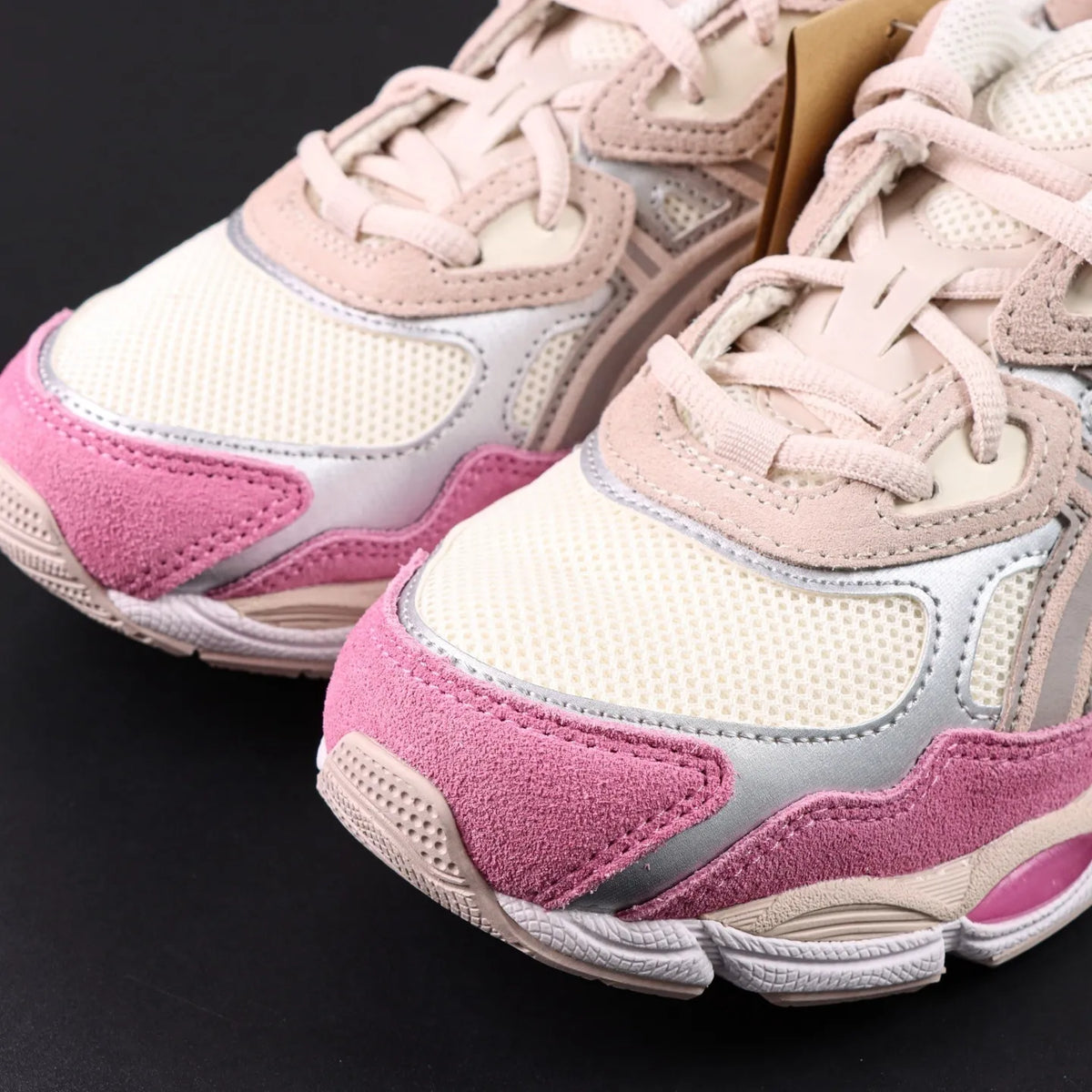AS Gel NYC Cream Pink Shoes Sneakers – as0000001