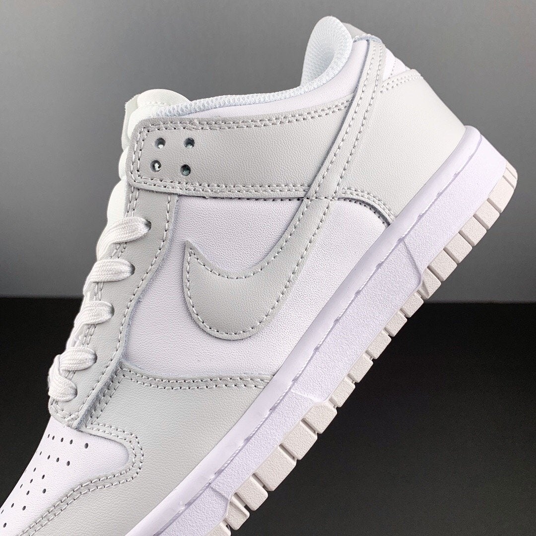 Dunk Low Photon Dust Shoes Sneakers – nk0001575