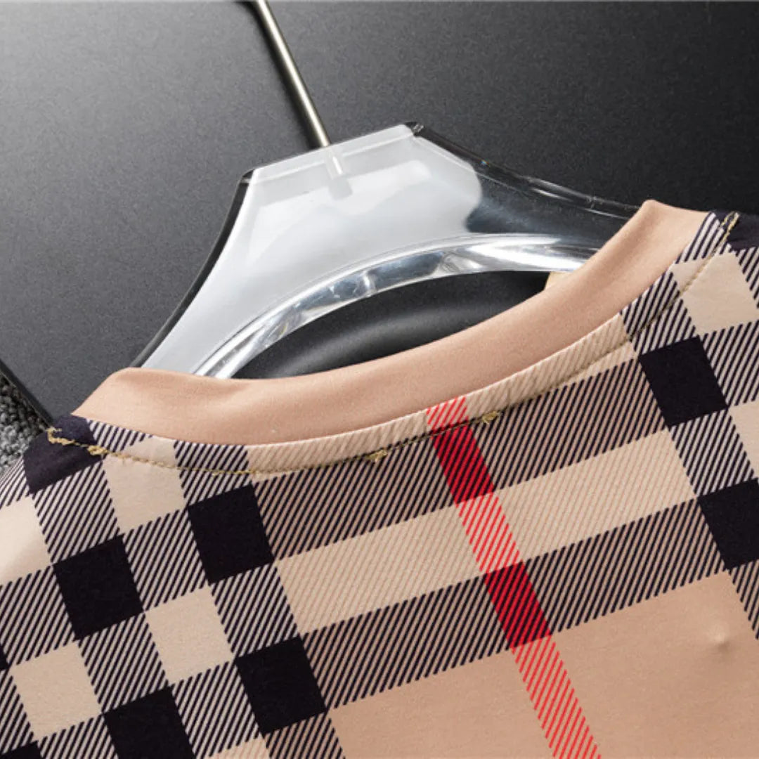 BUR Check Cotton Jacquard T-shirt in Beige - 382 - bbr0000382 image 5