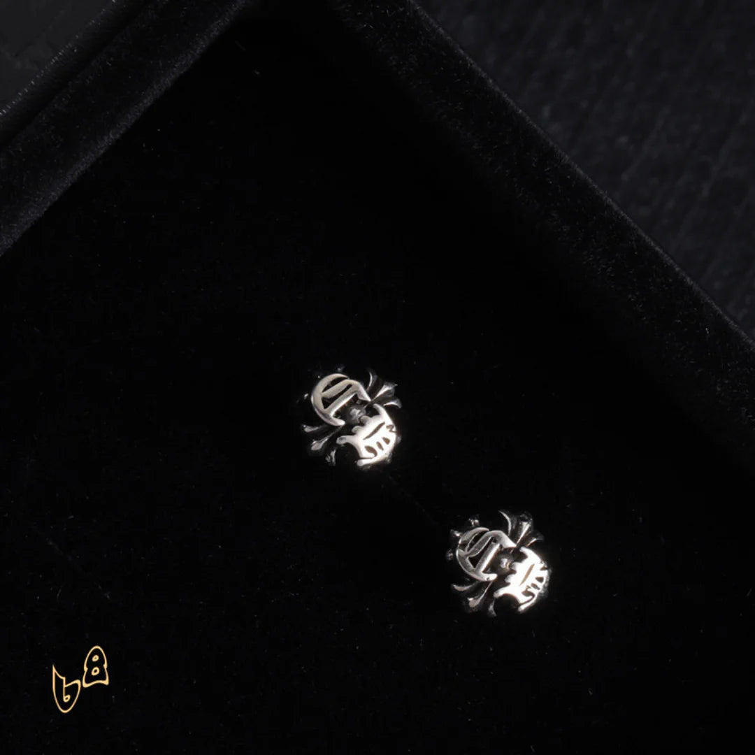 CH Flower Engraved Earrings – CH0154