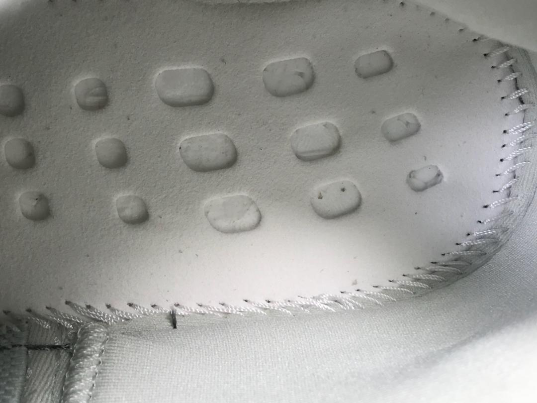 YzY Boost 700 Salt Shoes Sneakers – ad0000033