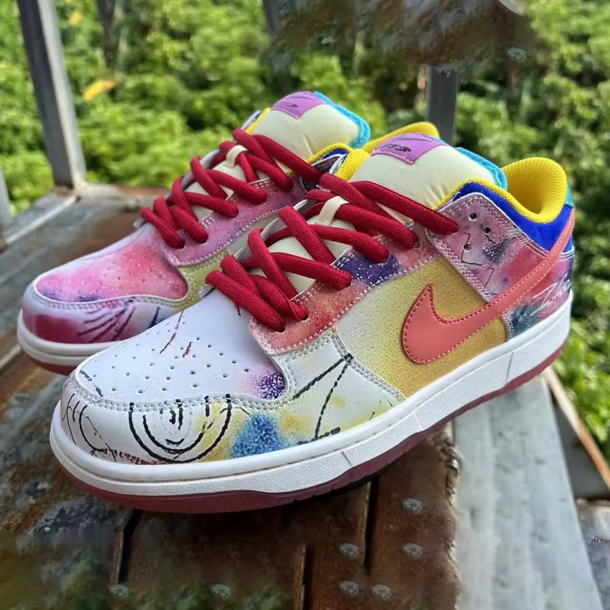 Futura x SB Dunk Low Shoes Sneakers – nk0004075