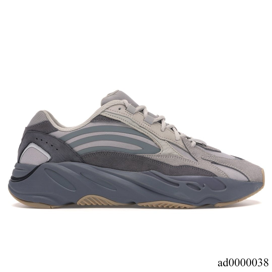 YzY Boost 700 V2 Tephra Shoes Sneakers – ad0000038