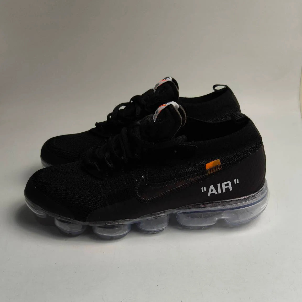 OW x Air VaporMax Black Shoes Sneakers – nk0000035