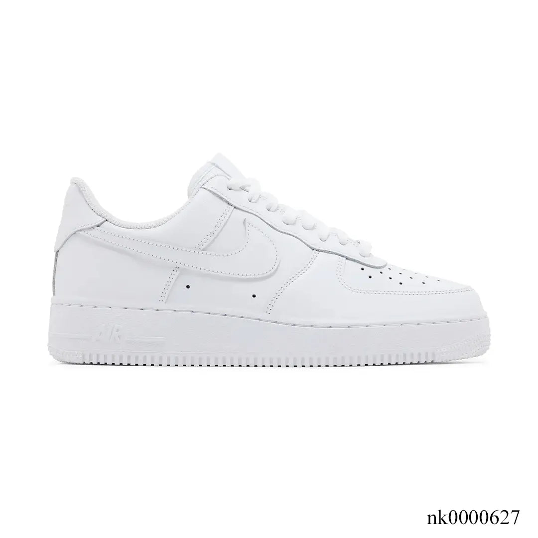 AF 1 Low ’07 Triple White Shoes Sneakers – nk0000627