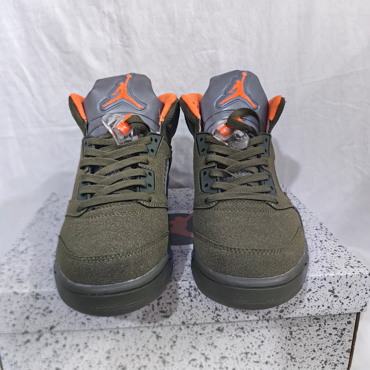 AJ 5 Olive Shoes Sneakers – nk0003202