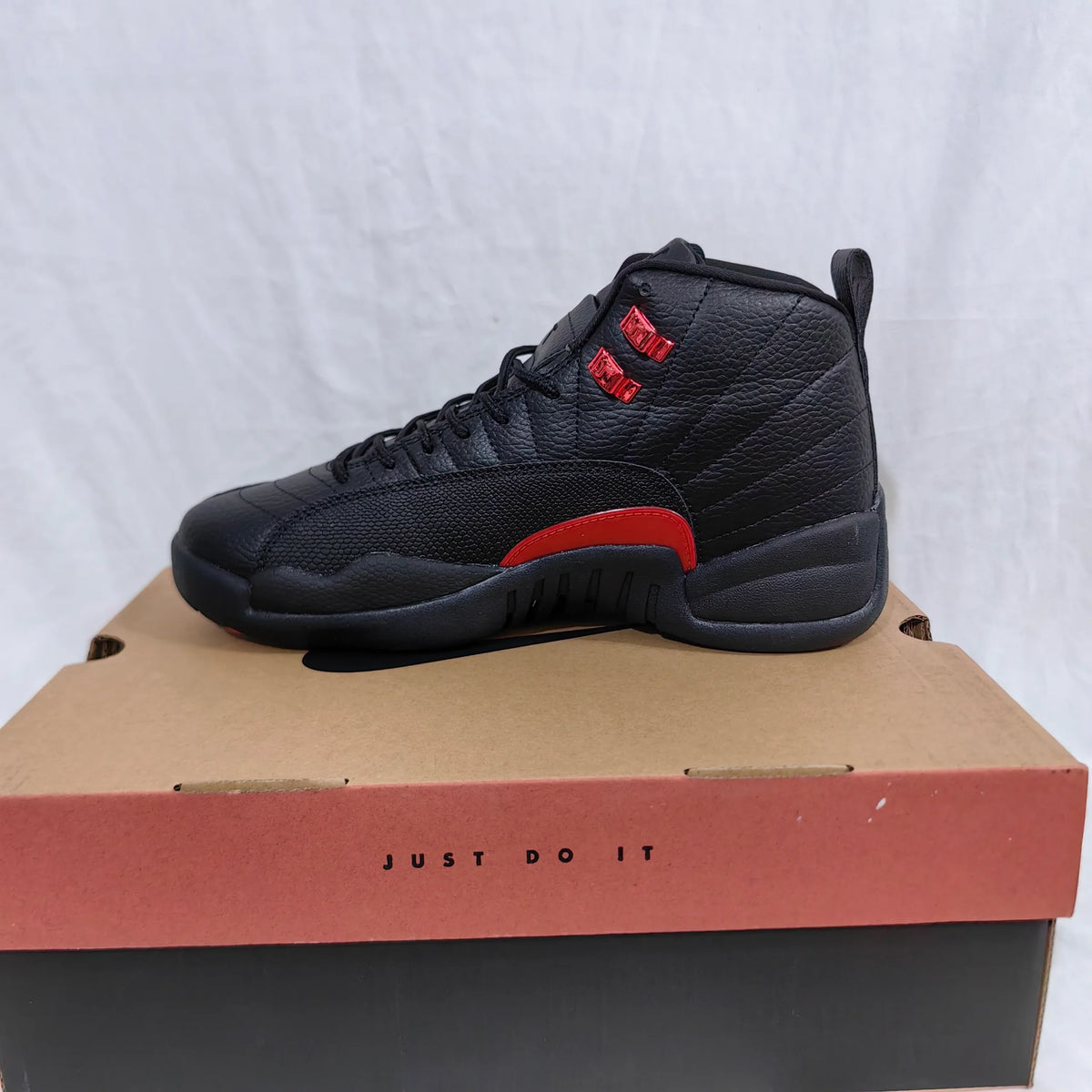 AJ 12 Bloodline Shoes Sneakers – nk0004047