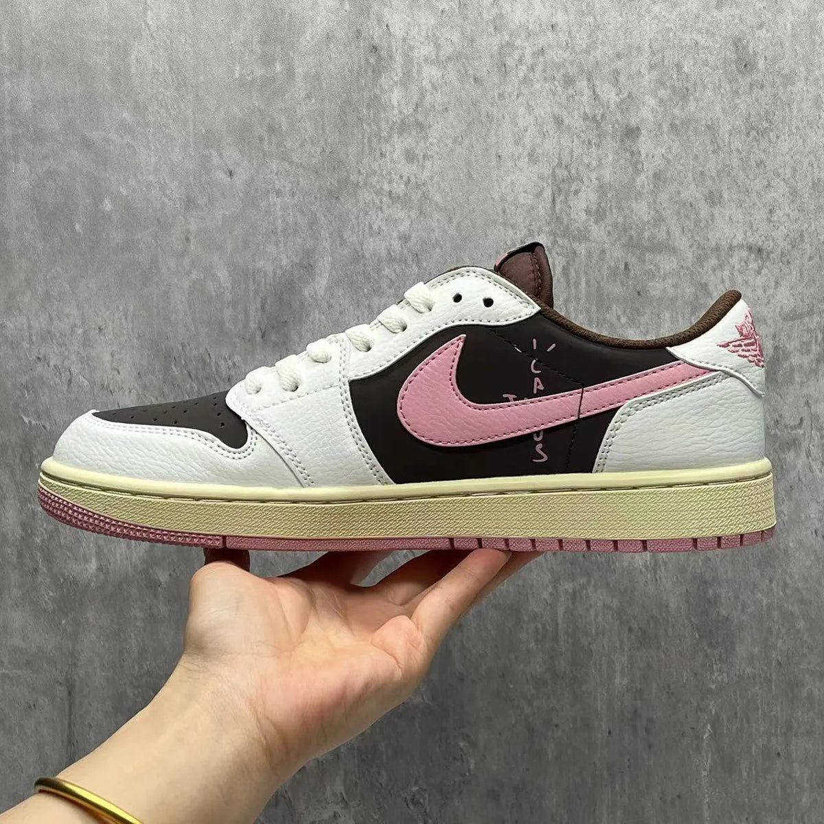 Travis Scott x AJ 1 Low Dark Pony Shoes Sneakers – nk0004049