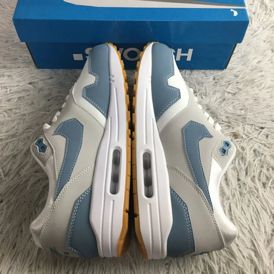 AM 1 Low Poly Adventure Shoes Sneakers – nk0004319