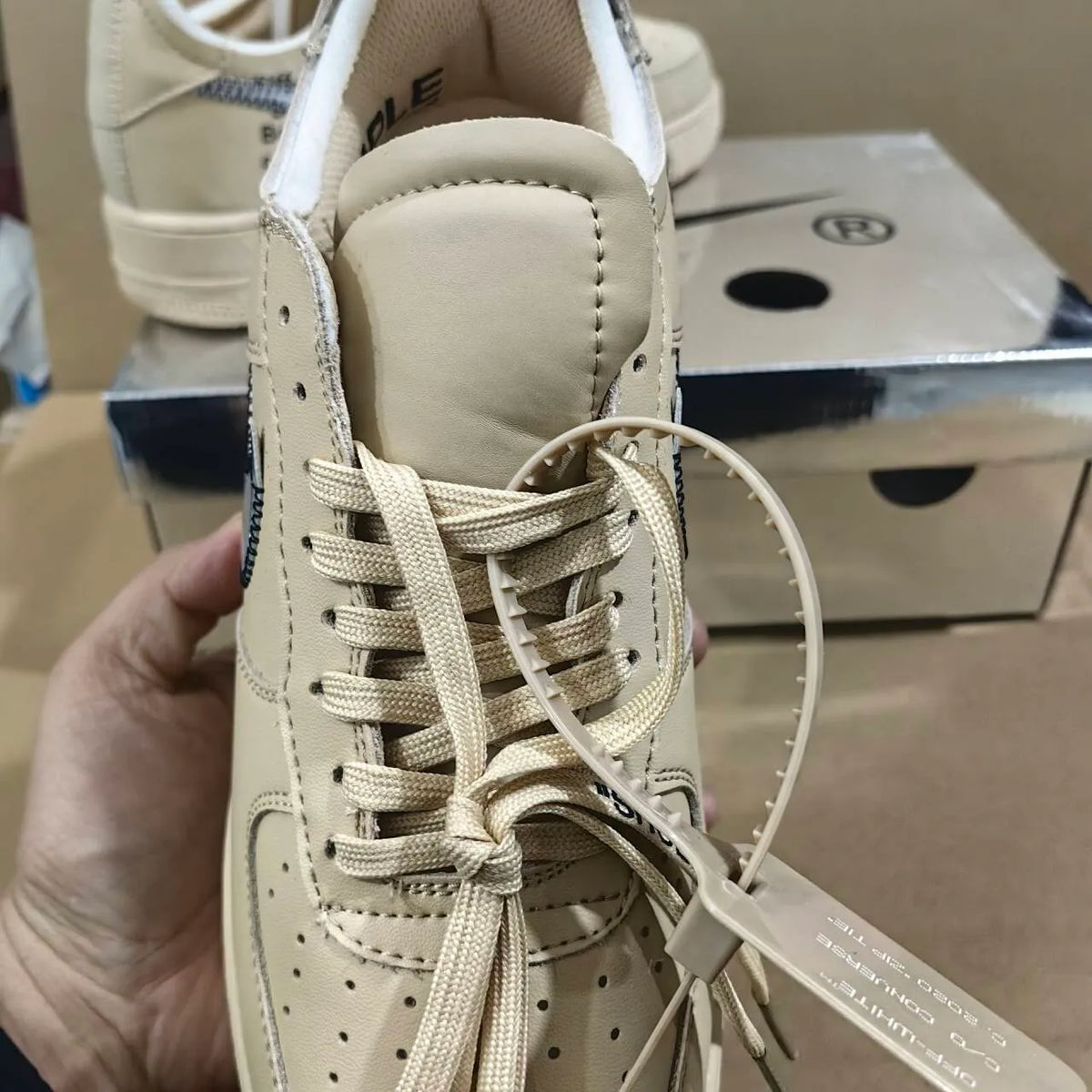 OW x AF 1 Low Sesame Shoes Sneakers – nk0004452
