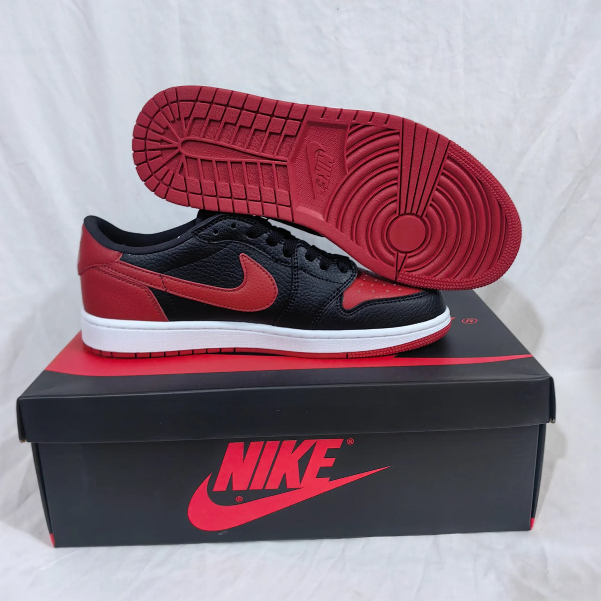 AJ 1 Low Banned Shoes Sneakers – nk0004562