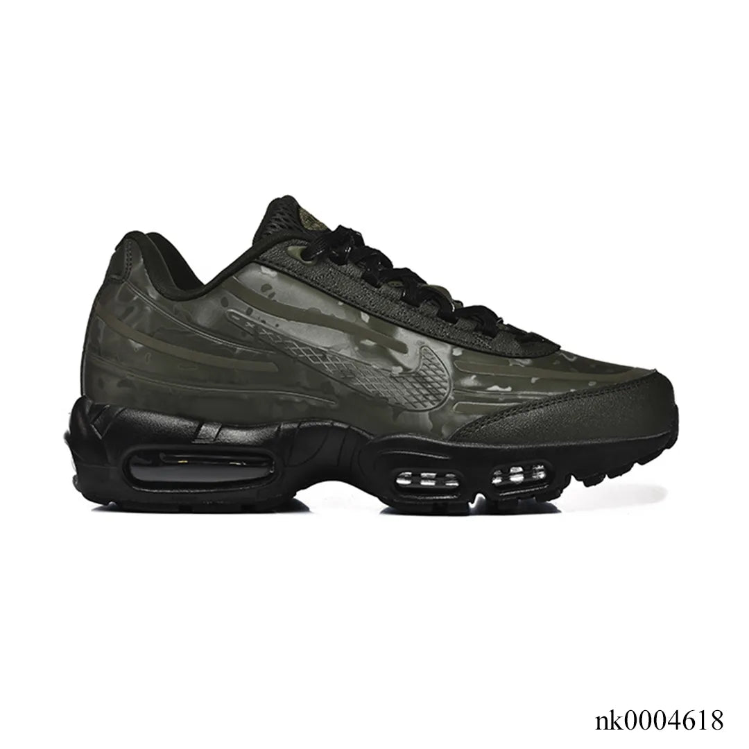 WORKSOUT x AM 95 Medium Olive Sequoia Shoes Sneakers – nk0004618
