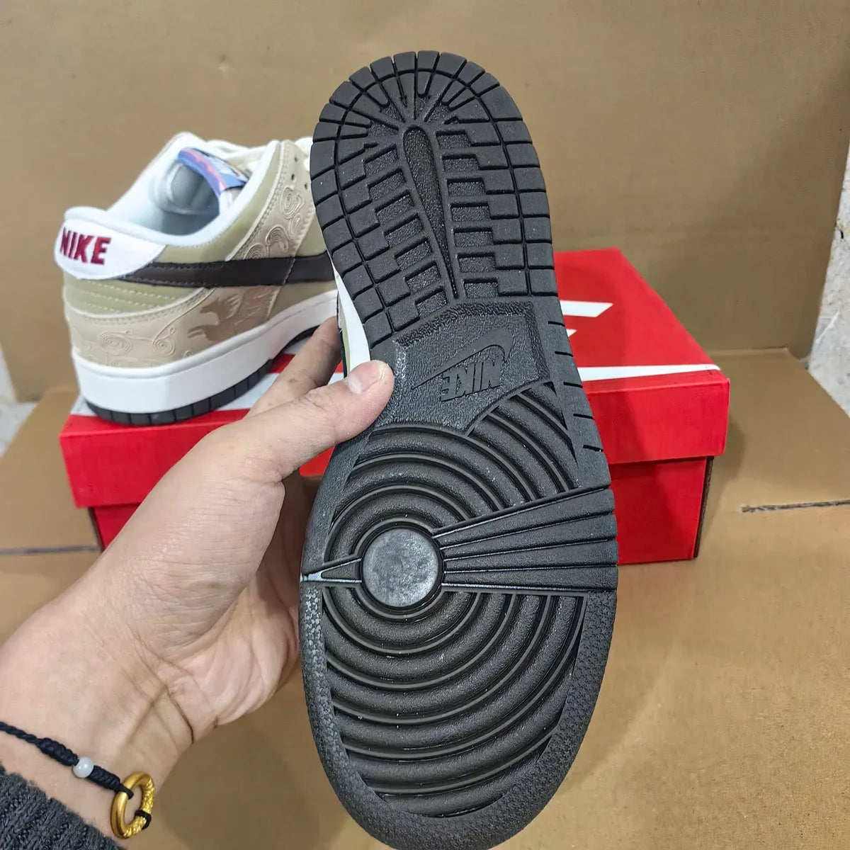 Dunk Low Year Of The Horse Shoes Sneakers – nk0004804