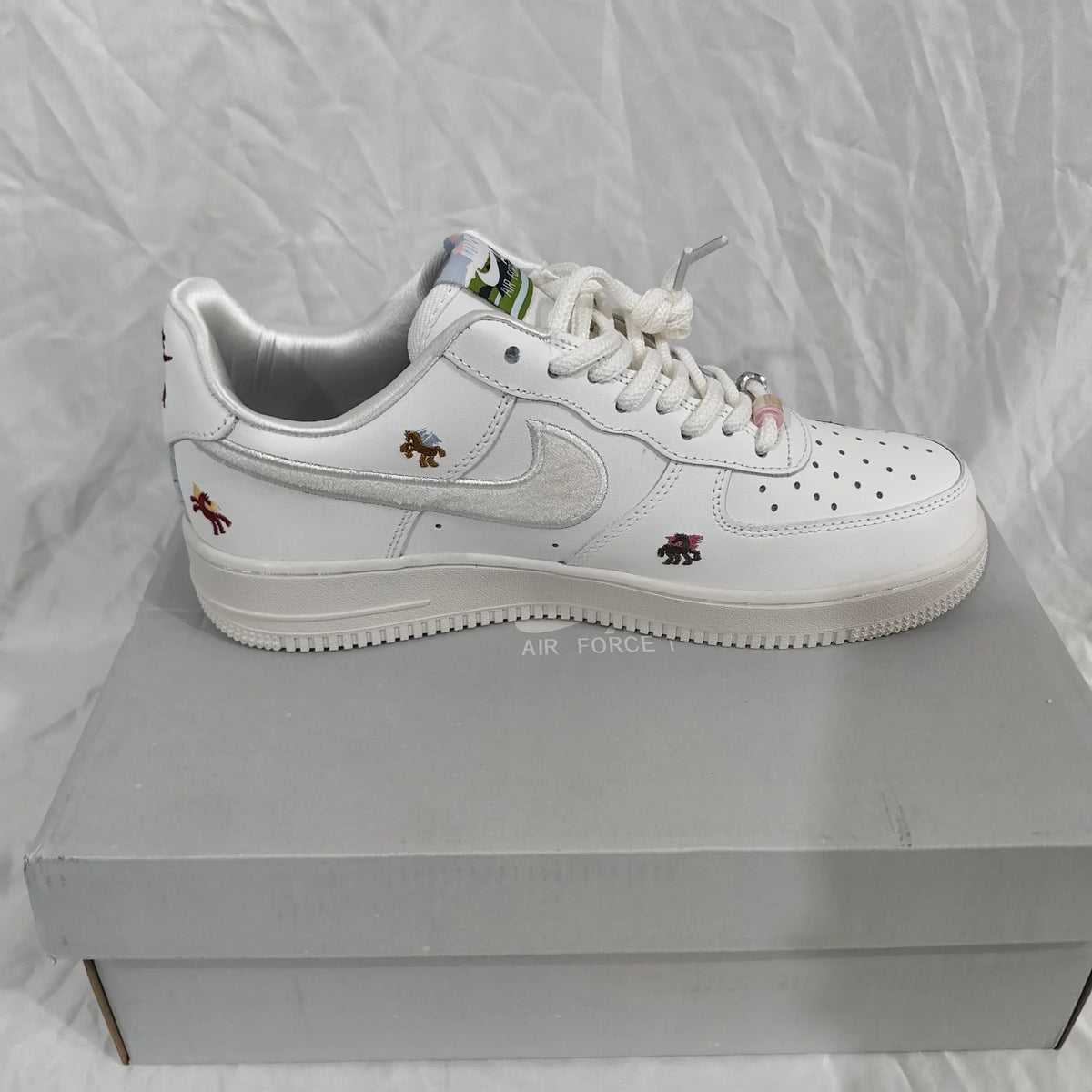 Air Force 1 Chenille Swoosh Year Of The Horse Shoes Sneaker – nk0004808