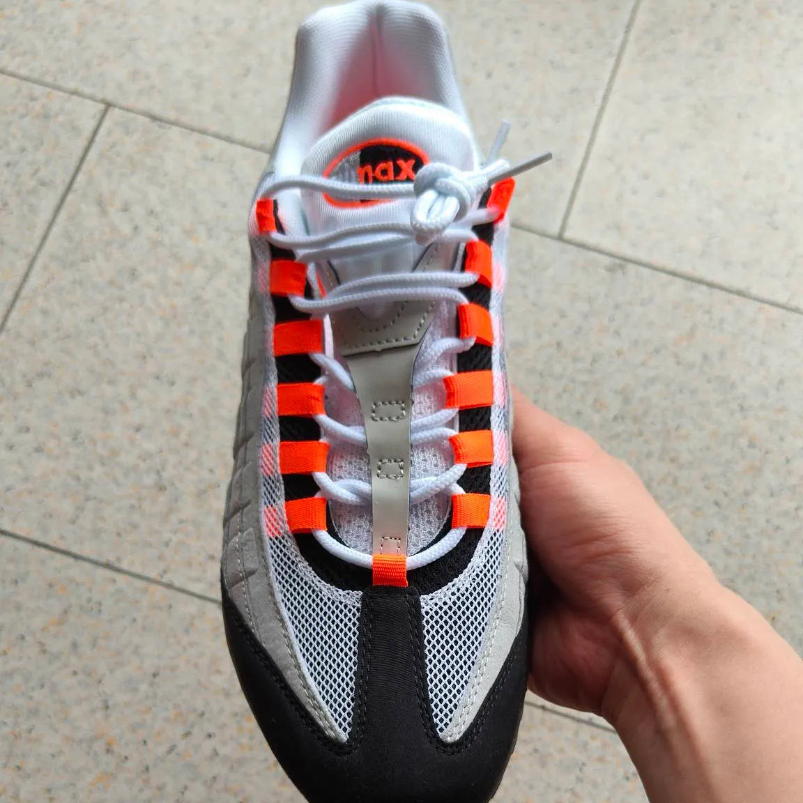 AM 95 OG Bright Mandarin Shoes Sneakers – nk0004843