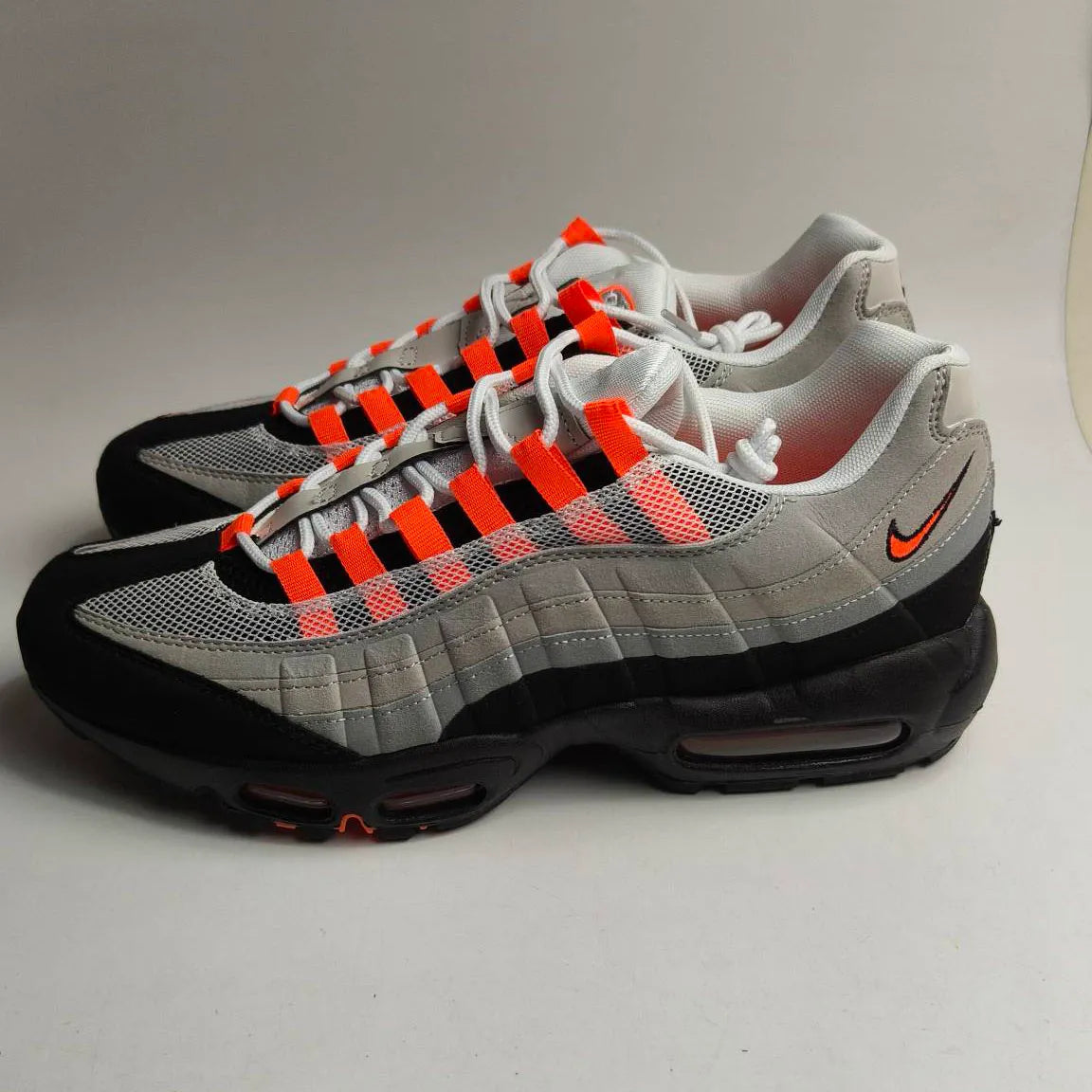 AM 95 OG Bright Mandarin Shoes Sneakers – nk0004843
