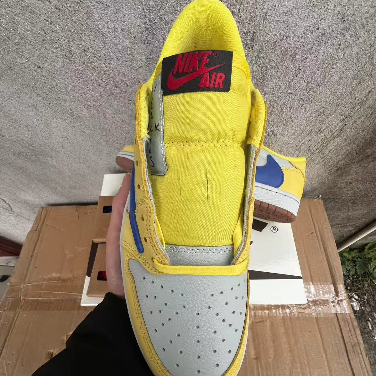 Travis Scott x AJ 1 Retro Low Canary Shoes Sneakers – nk0004957