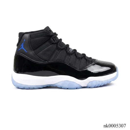 AJ 11 Space Jam (2026) - nk0005307