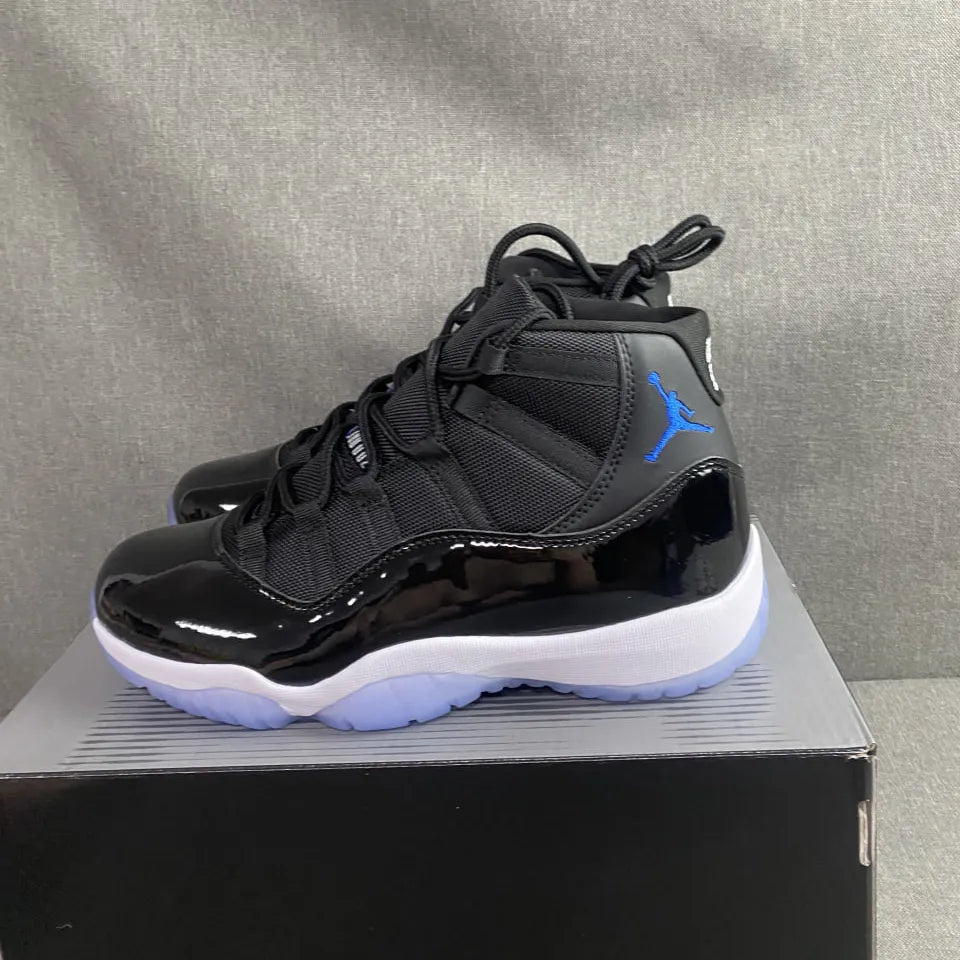 AJ 11 Space Jam (2026) - nk0005307 - 4