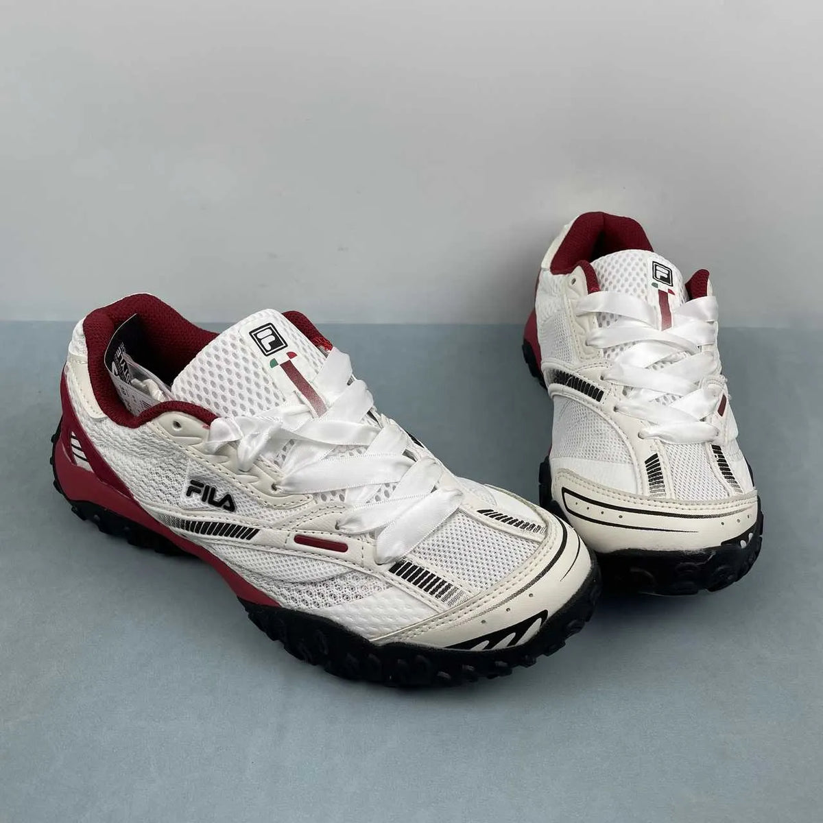 FL Echappe 2 White and Wine-Red Shoes Sneakers – nk0005392